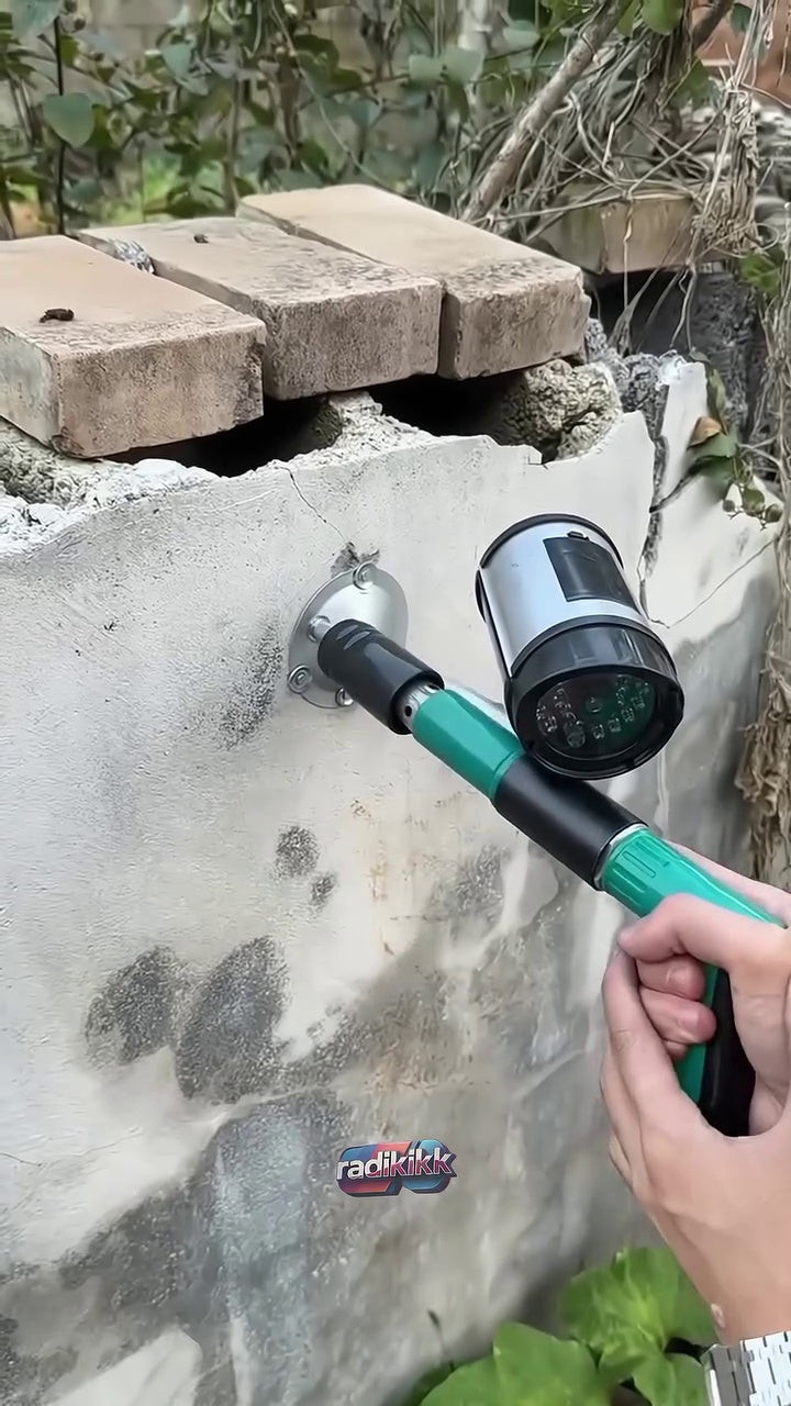 Compact manual fastening tool used for a bracket